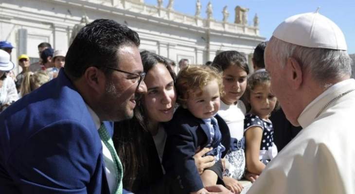 البابا يلتقي عائلة المحامي أنطونيوس أبو كسم: لبنان موجود بصلاتي كل يوم