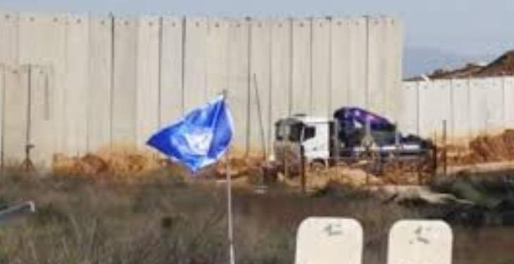الجيش الاسرائيلي استأنف تركيب البلوكات الاسمنتية في خراج عديسة 