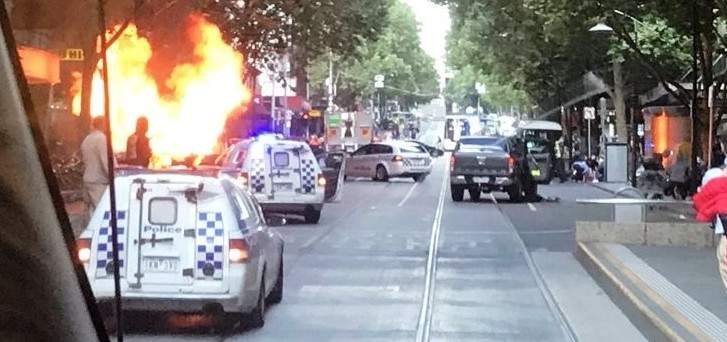 شرطة أستراليا: قتيل وجريحان بعملية الطعن في ملبورن وإغلاق منطقة الحادث