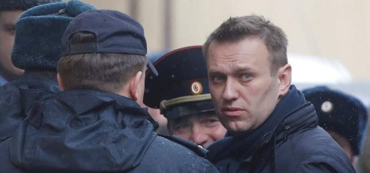 الافراج عن المعارض الروسي اليكسي نافالني بعد سجنه 30 يوما