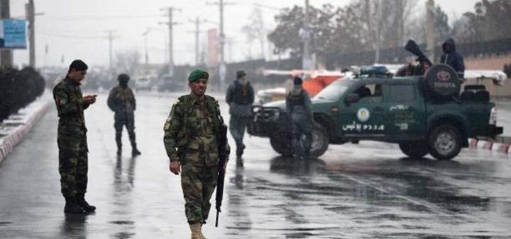 مقتل 10 من رجال الأمن الأفغان بهجوم لطالبان شمالي البلاد