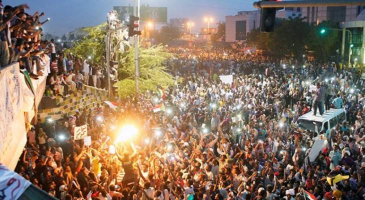 حزب الأمة السوداني: هناك خلافات حادة بين المجموعات التي قامت بالانقلاب