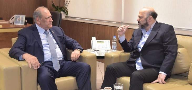 الرياشي أكد ضرورة ضبط كل الايقاع السياسي في لبنان