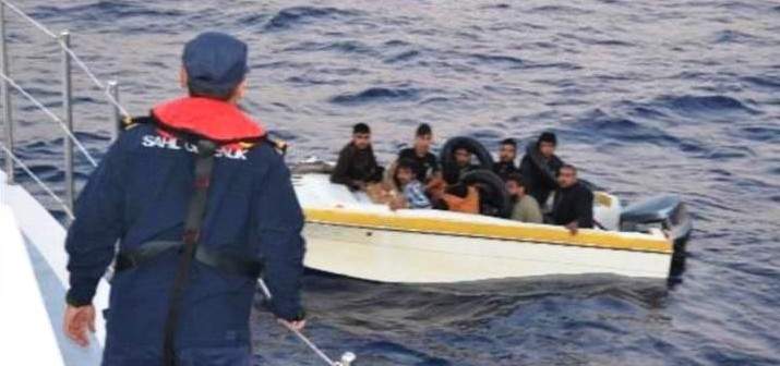 ضبط 10 مهاجرين سوريين غير نظاميين قبالة سواحل مرسين التركية