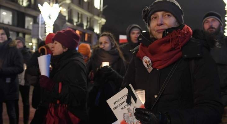 مظاهرات حاشدة في بولندا دفاعا عن استقلال القضاء