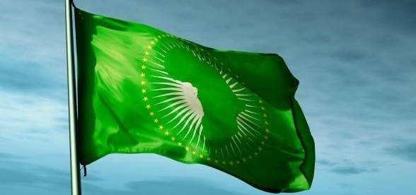 الاتحاد الأفريقي يدعو إلى قمة حول ليبيا وانتخابات بتشرين الأول المقبل