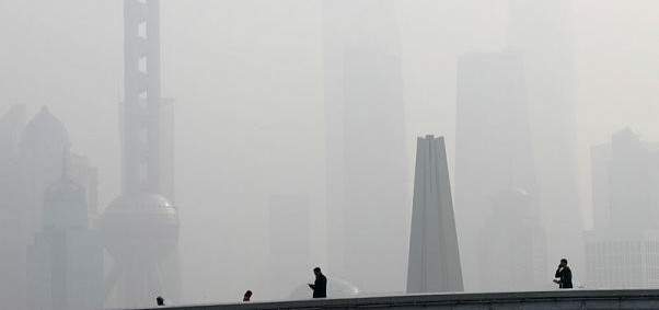 وزارة البيئة الصينية تمدد إجراءات مكافحة الضباب الدخاني في الشتاء