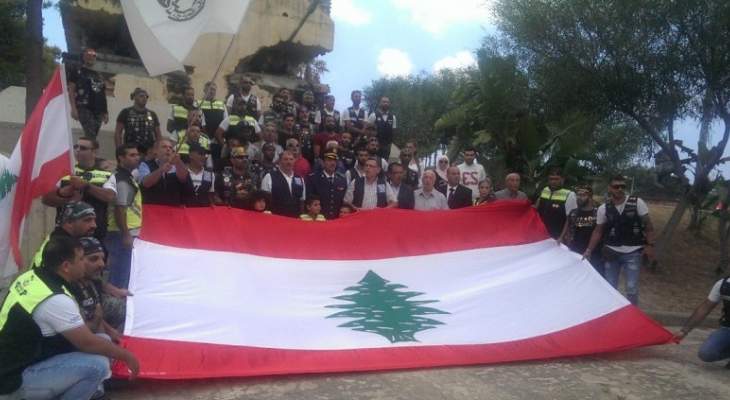 انطلاق احتفال &quot;رايد الوفاء للجيش اللبناني&quot; من ساحة حرش بيروت نحو وزارة الدفاع