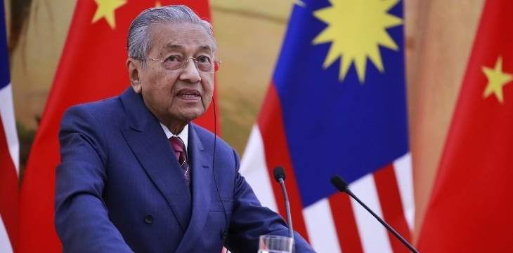 رئيس وزراء ماليزيا طلب مساعدة الصين لحل المشاكل المالية في بلاده 
