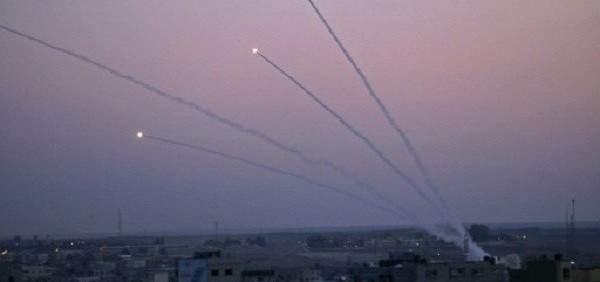 وسائل إعلام إسرائيلية: سقوط 9 جرحى بإطلاق 11 صاروخا من غزة باتجاه عسقلان