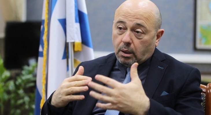 سفير إسرائيل بموسكو: قلقون من استمرار التواجد العسكري الإيراني بسوريا