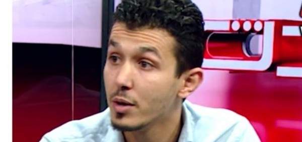 أحد أبرز زعماء الإحتجاجات بالجزائر دعا لتمديد الفترة الانتقالية إلى 6 أشهر