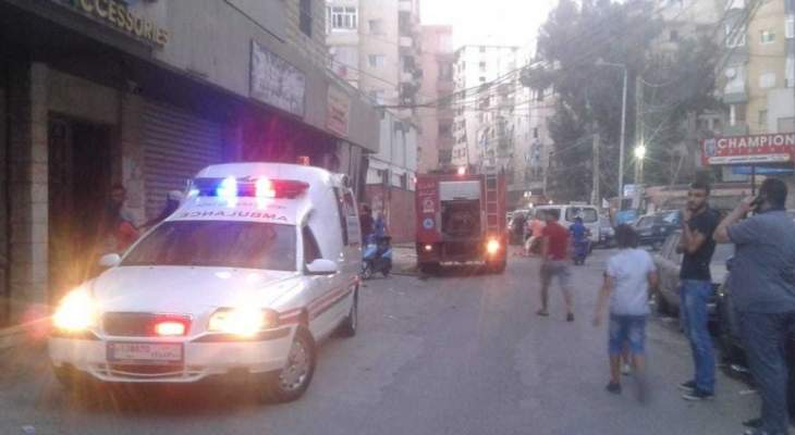 إخماد حريق في حي الحاج حافظ في صيدا واصابة 5 أشخاص بضيق تنفس  