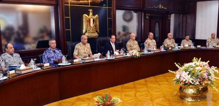 السيسي أشاد بجهود القوات المسلحة المصرية في التصدي للعمليات الإرهابية