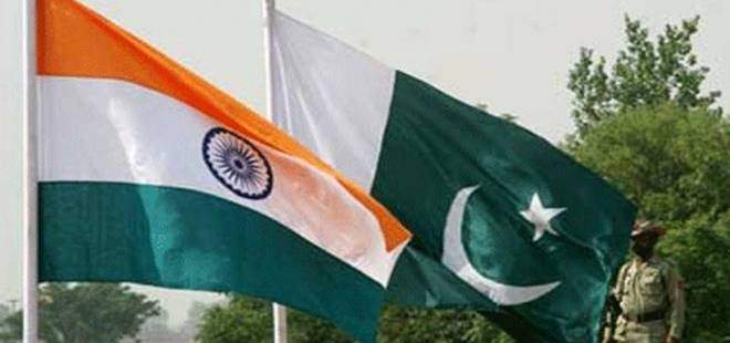 وسائل إعلام هندية تعلن إسقاط طائرة باكستانية وسلطات باكستان تنفي