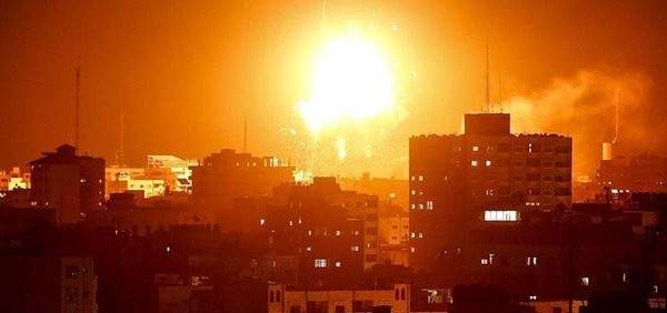 الجيش الإسرائيلي: أكثر من 300 صاروخ وقذيفة أطلقت باتجاه إسرائيل