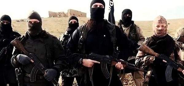 رئيس الأركان الفرنسي: 7 آلاف مقاتل من داعش على الحدود العراقية السورية
