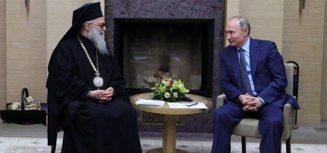 يوحنا العاشر يلتقي بوتين ويشدد الاثنان على ضرورة إيجاد حل للأزمة في سوريا