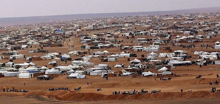 النشرة:التوصل إلى اتفاق بين وجهاء مخيم الركبان ووفد سوري بخصوص المدنيين في المخيم
