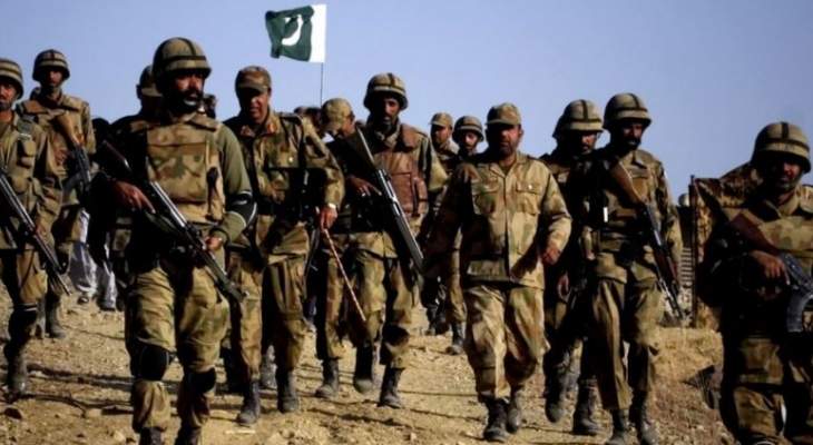 الجيش الباكستاني يعلن مقتل 15 مسلحا أثناء تسللهم إلى إيران