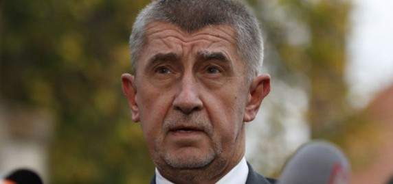 رئيس الحكومة التشيكية: من مصلحة أوروبا أن يسود الأمن في سوريا