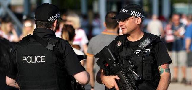 الشرطة البريطانية تحقق في 3 أجسام مشبوهة في أماكن مختلفة في لندن