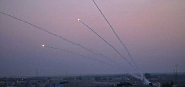 التلفزيون الإسرائيلي: 460 صاروخاً أطلقوا من غزة منذ بدء إطلاق النار
