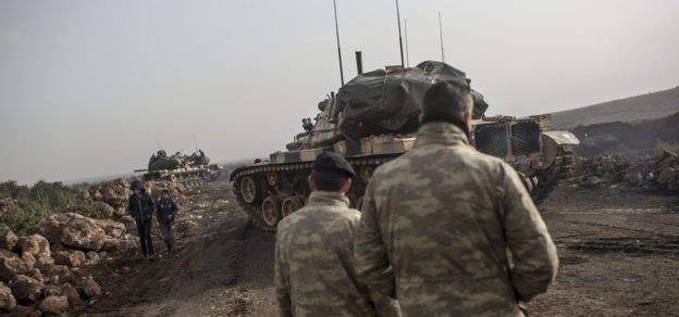 الجيش السوري الحر: القوات الكردية انسحبت من عفرين وقواتنا تمشط الشوارع