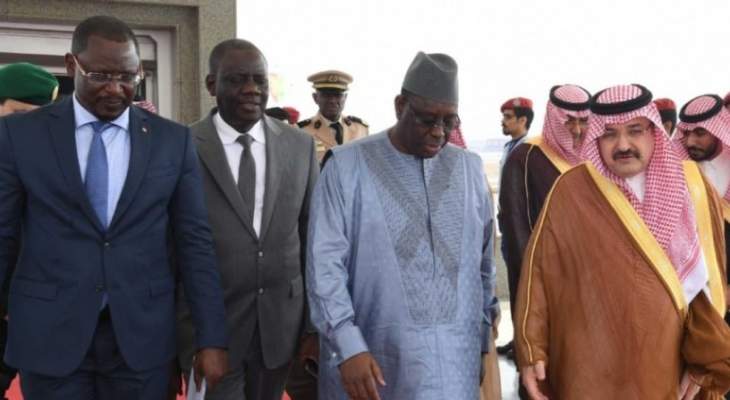 رئيس جمهورية السنغال وصل إلى جدة في السعودية