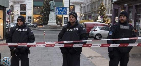 الشرطة النمساوية: إطلاق النار في فيينا يبدو مرتبطا بـ"مافيا البلقان"