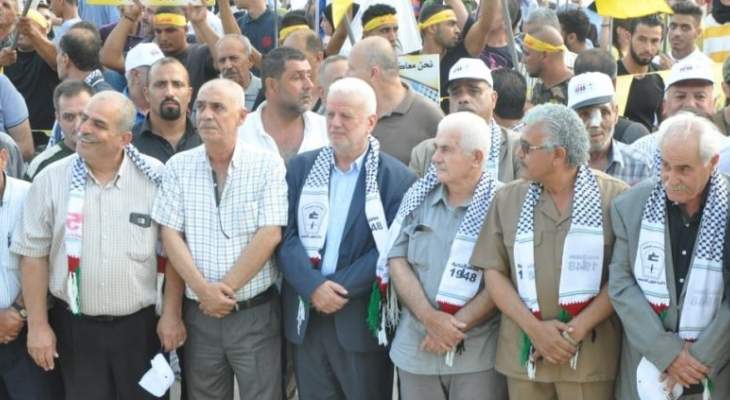 الأحمد:عباس حمل قلم عرفات ليقول لا سلام بالشرق الأوسط بدون الحقوق الفلسطينية