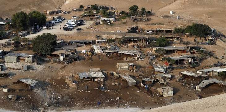 سلطات إسرائيل طلبت من سكان قرية خان الأحمر هدم بيوتهم قبل مطلع تشرين الأول