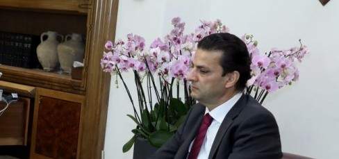 الأخبار:اتهام سفير لبنان بالنمسا بإساءة معاملة العاملات الاجنبيات لديه