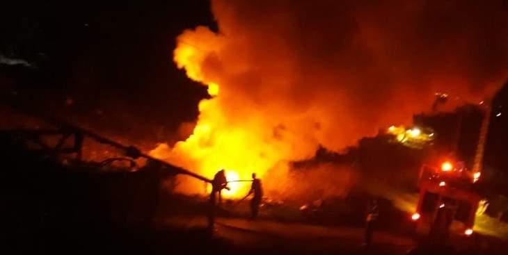 مجهولون أحرقوا سيارة في بلدة دير سريان