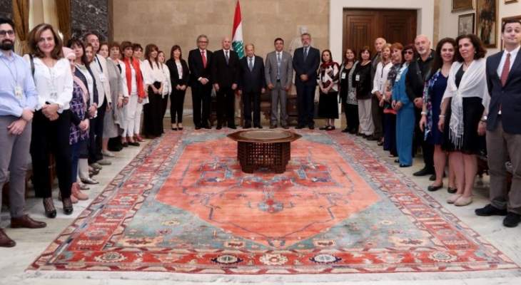 الرئيس عون استقبل وفداً أكاديمياً اغترابياً لبنانياً من الأرجنتين