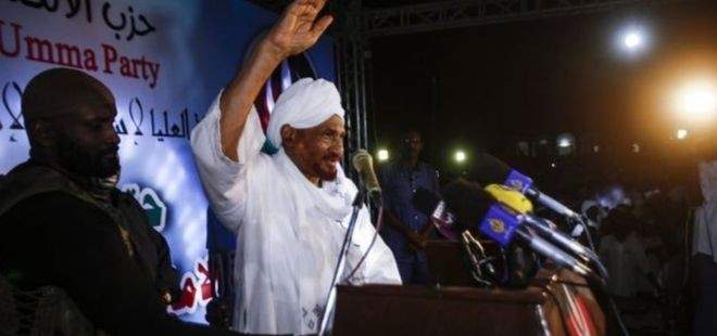 زعيم المعارصة السودانية: لتشكيل حكومة وفاق تشارك فيها جميع القوى