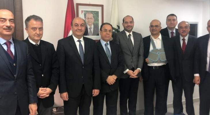 اجتماع بين بطيش ومراد مع سفير تركيا للبحث بملف تصدير الخردة