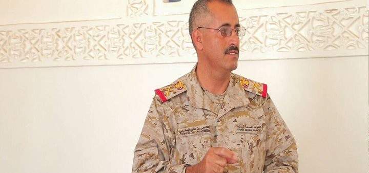 إصابة رئيس أركان الجيش اليمني في انفجار لغم أرضي