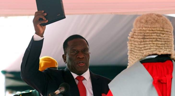 إمرسون منانغاغوا أدى اليمين رئيسا لزيمبابوي خلفا لموغابي