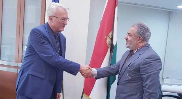 عميد الخارجية في القومي التقى سفير المجر في لبنان