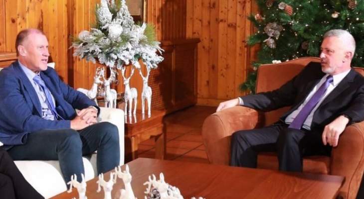 فرنجية بحث مع السفير الاسترالي التطورات الراهنة في لبنان والمنطقة