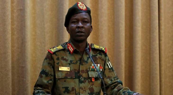 المجلس العسكري السوداني: اقترحنا تشكيل مجلس سيادي من 7 عسكريين و3 مدنيين