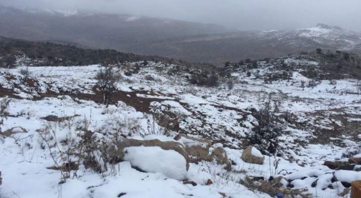 النشرة: تساقط الثلوج على ارتفاع 1400 متر بقضاء راشيا