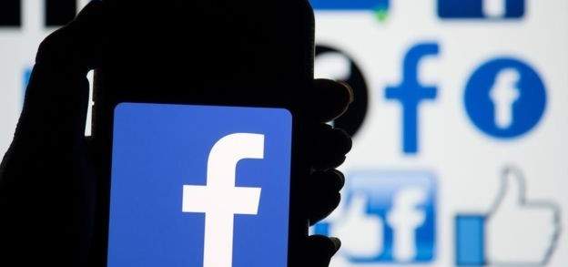 استقالة اثنين من كبار مسؤولي فيسبوك بعد أكبر عطل تقني في تاريخها