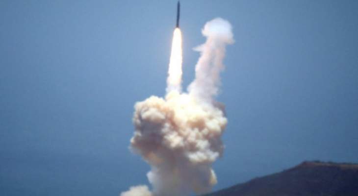 القوة الصاروخية تقصف قاعدة الملك فيصل العسكرية في جيزان بصاروخ &quot;بدر1&quot; الباليستي