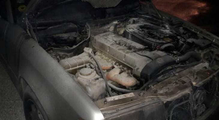 الدفاع المدني: إخماد حريق داخل سيارة في دده - الكورة والأضرار مادية