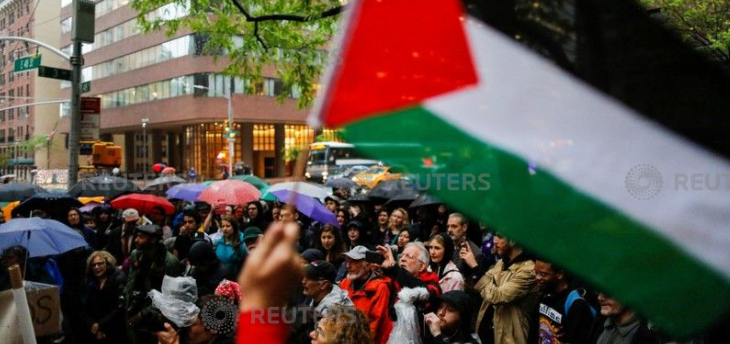 عشرات الأميركيين يتظاهرون في نيويورك احتجاجاً على أحداث غزة