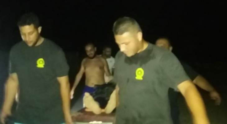 الدفاع المدني:إنقاذ مواطن فُقد مقابل شاطئ صور وأُصيب اثر ارتطامه بالصخور