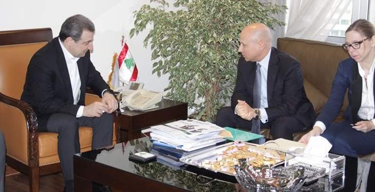 أبو فاعور عرض العلاقات الثنائية مع السفير الايطالي