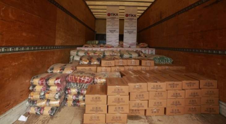 وكالة "تيكا" قدمت 14 طنا من المساعدات الغذائية لـ400 أسرة محتاجة بليبيا